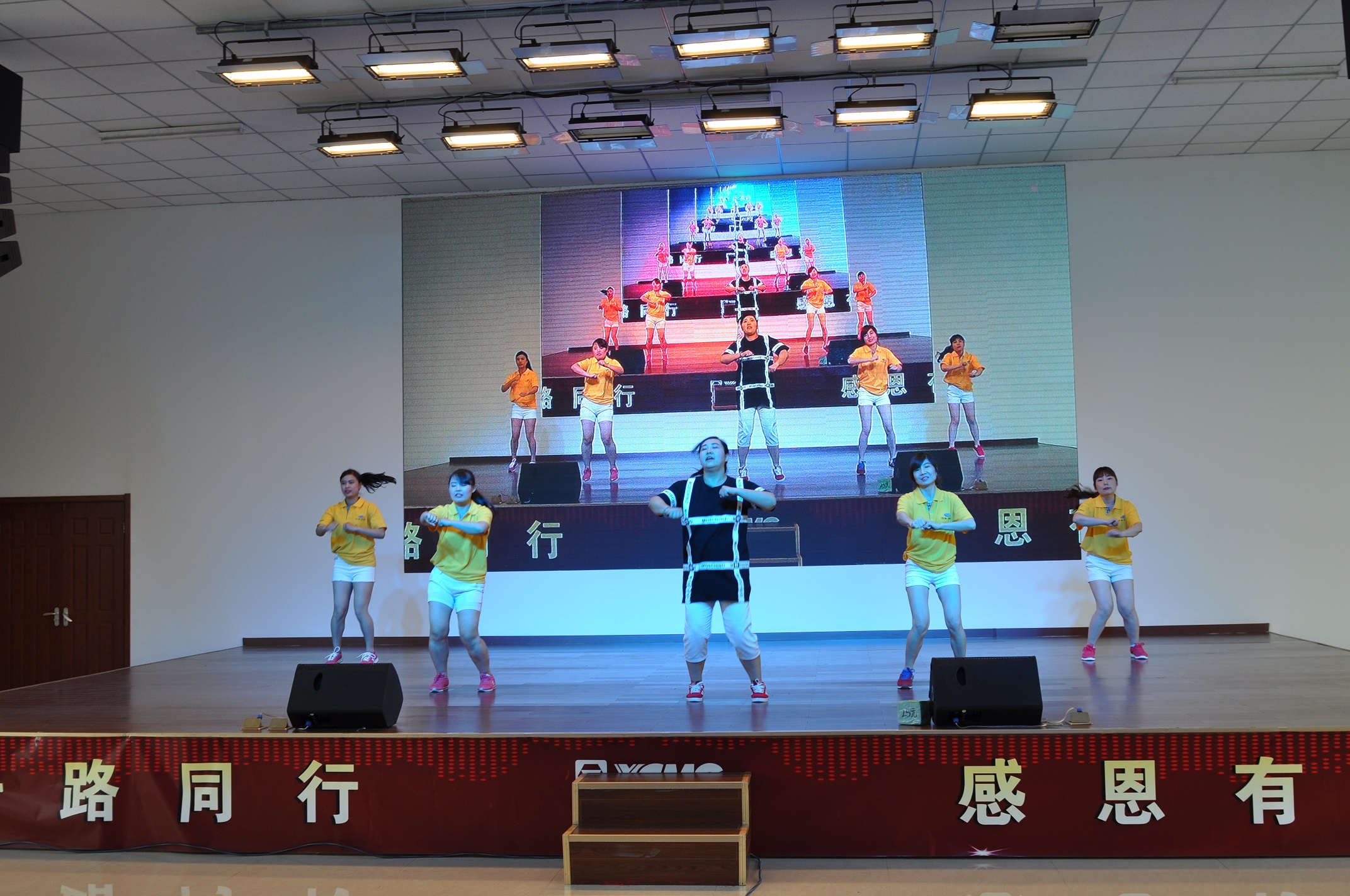 天助-安博web版登录入口挖掘机服务