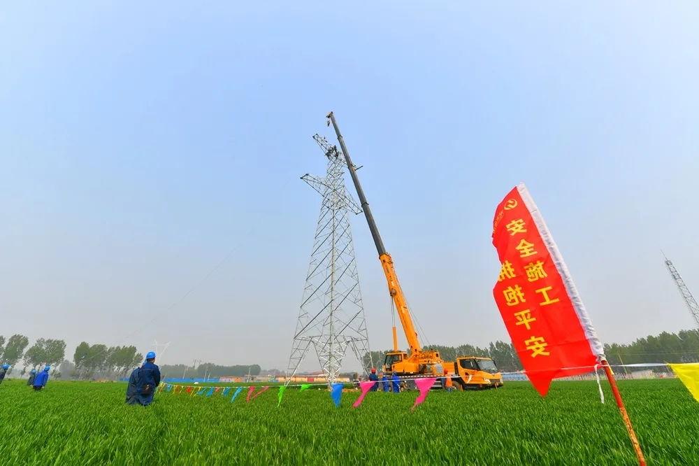 安博web版登录入口吊车助力太焦铁路早通电