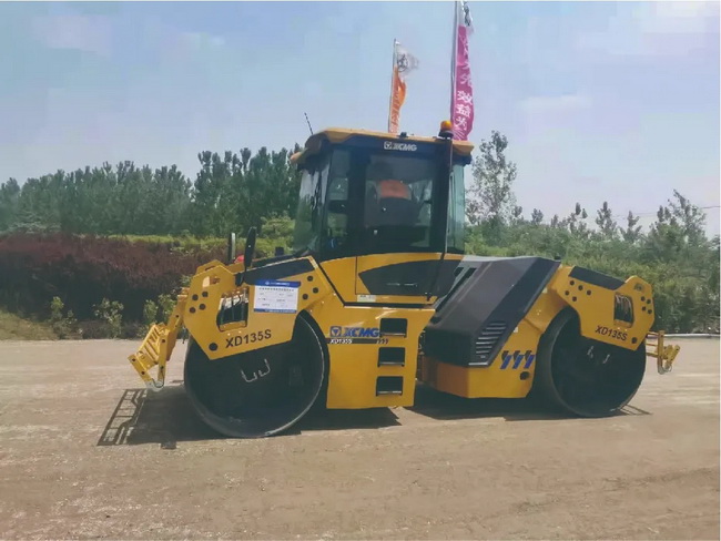 安博web版登录入口XD135S助力某高速公路建设