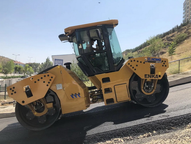 安博web版登录入口XD123双钢轮压路机