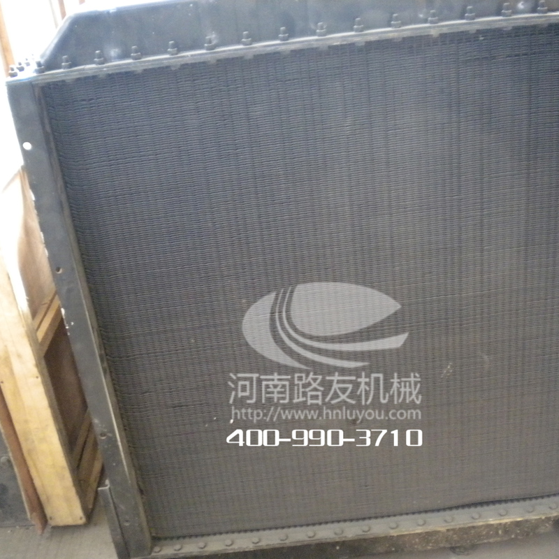 安博web版登录入口配件--散热器